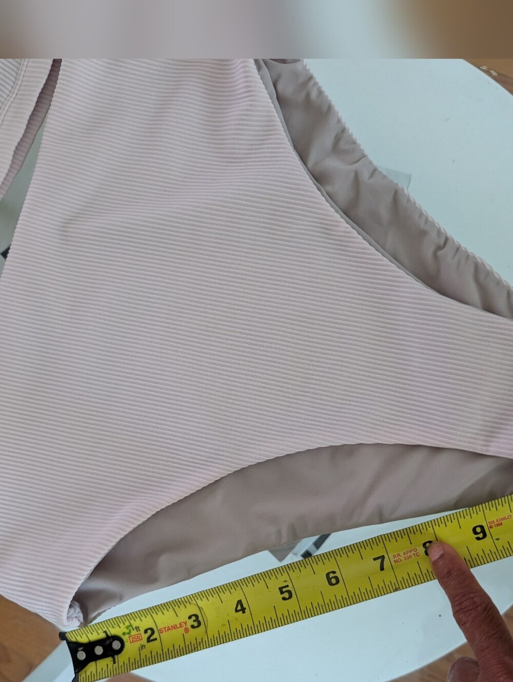 Lululemon Clear Waters Bikini Top & High Rise Bottom Set Landscape light pink - Picture 11 of 16